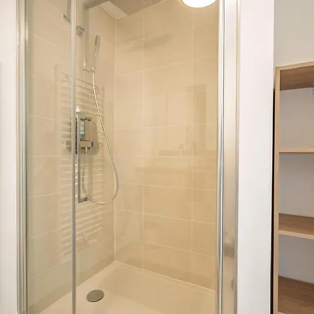 Le Moliere Rooftop Apartmán *