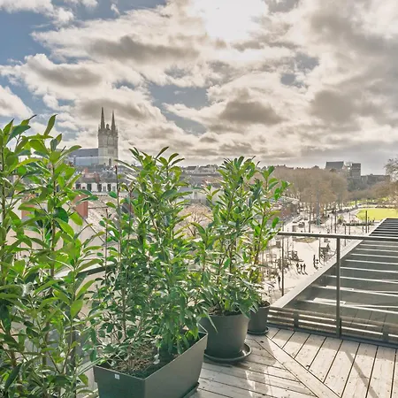 Le Moliere Rooftop דירה *