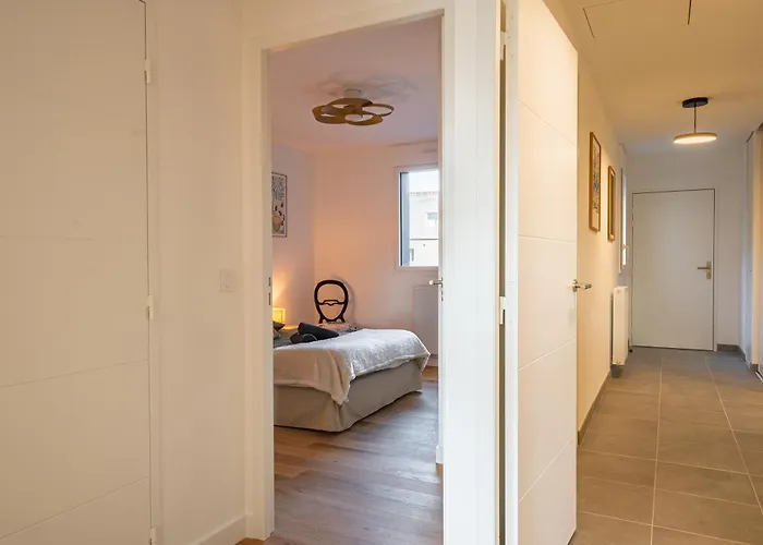 Le Moliere Rooftop Апартаменты *